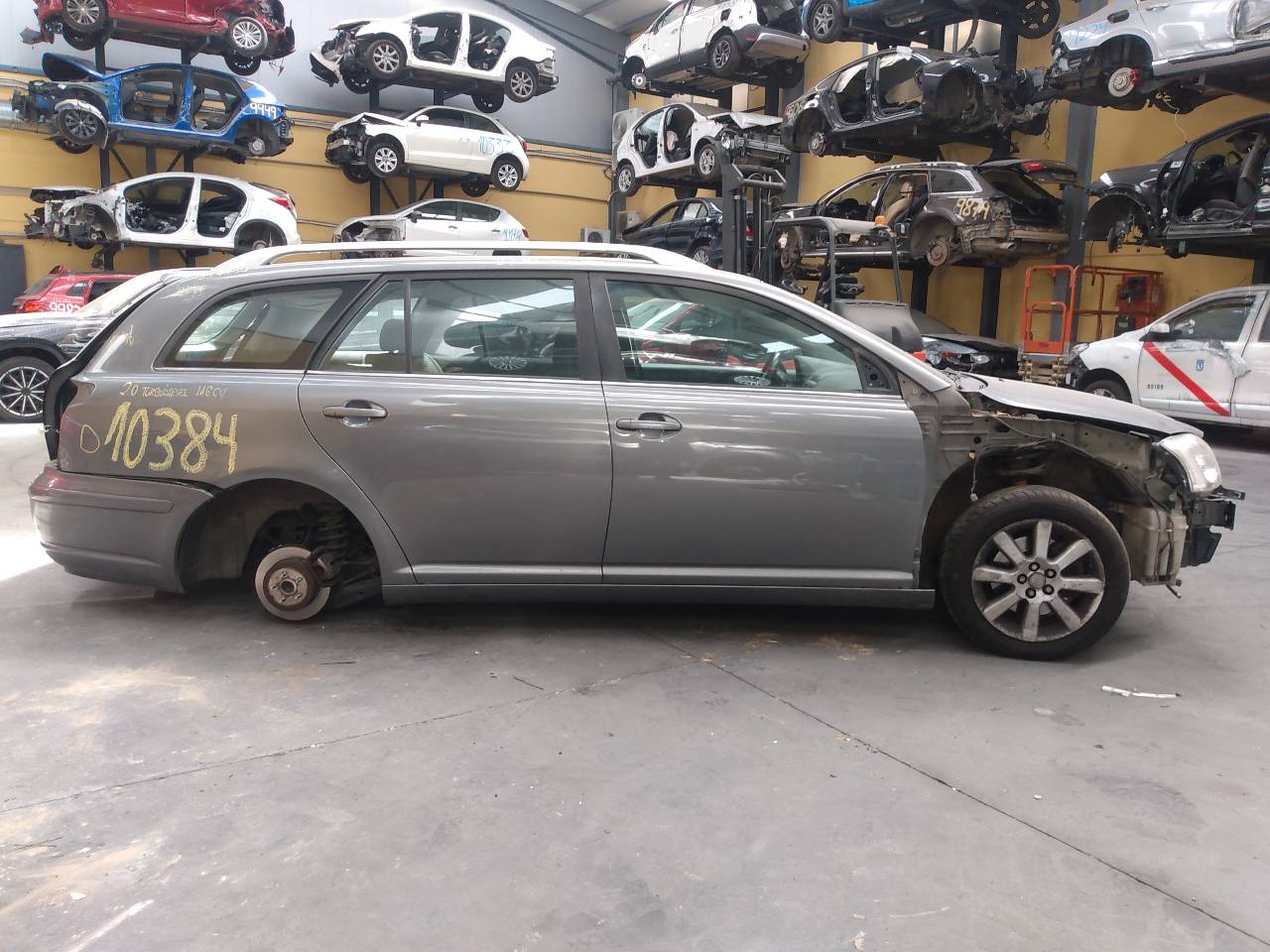 TOYOTA Avensis 2 generation (2002-2009) Замок передней левой двери E2-B4-3-2 20957246