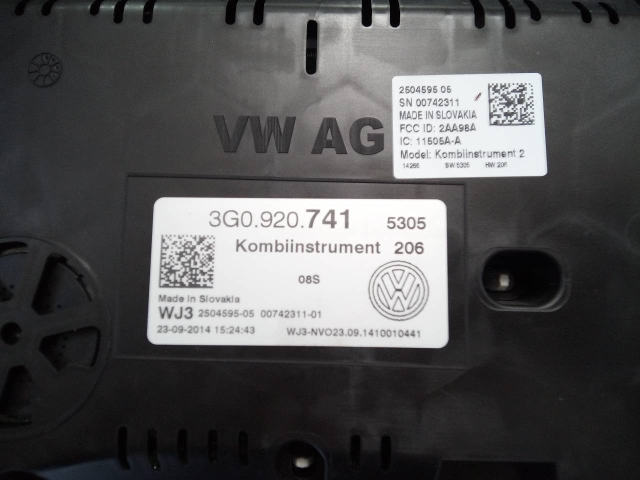 VOLKSWAGEN Passat B8 (2014-2023) Sebességmérő műszer 3G0920741, E2-A1-18-5 21630813