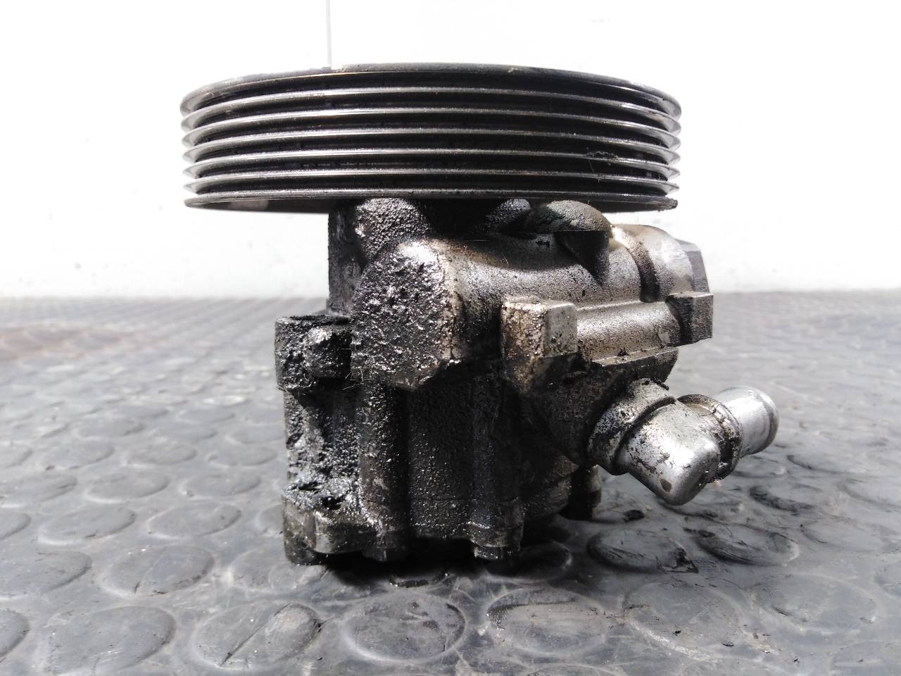 FIAT Ulysse 2 generation (2002-2010) Power Steering Pump 9647983580,P3-B4-13-4 20956882