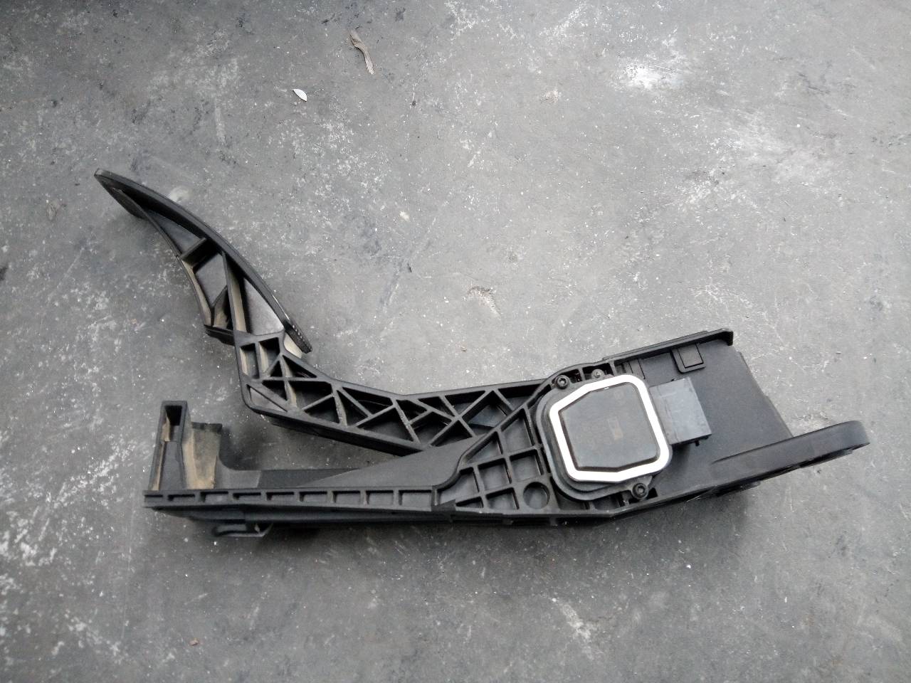 MERCEDES-BENZ M-Class W164 (2005-2011) Throttle Pedal A1643000004 20142411