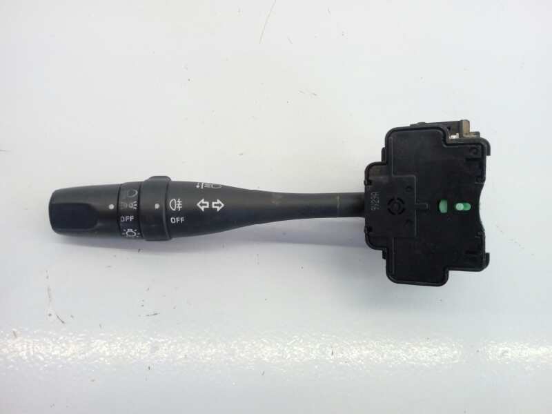 NISSAN Navara D22 (1997-2005) Headlight Switch Control Unit E3-B4-21-2 18413377