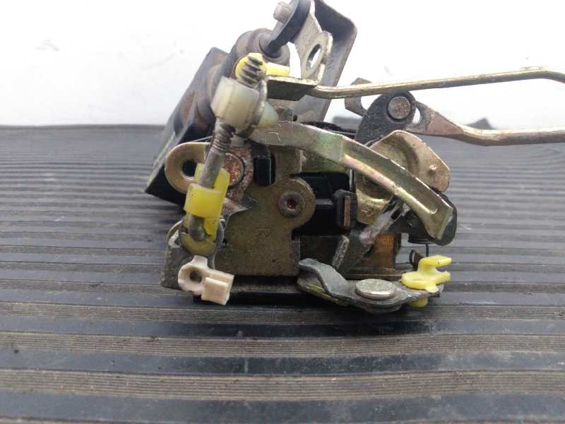 MITSUBISHI Front Right Door Lock E2-B4-55-1 18551575