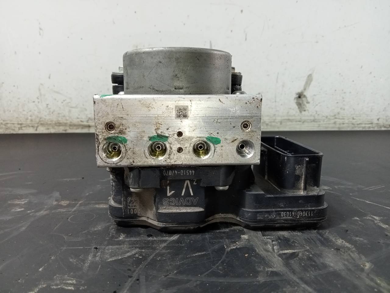 TOYOTA C-HR 1 generation (2016-2023) ABS Pump 4451047070,P3-A8-22-2 20962377