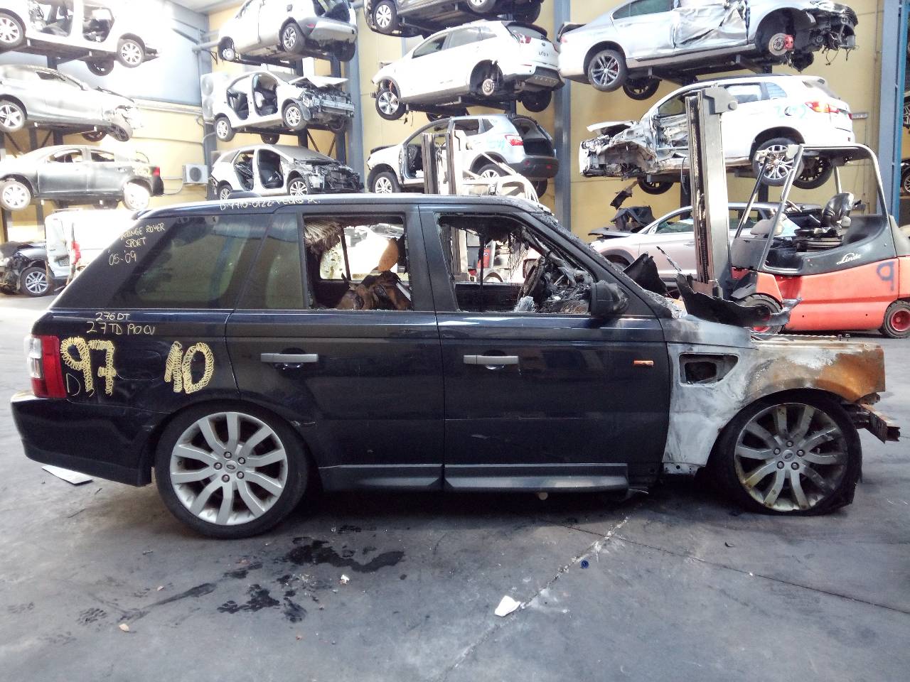 LAND ROVER Range Rover Sport 1 generation (2005-2013) Замок задней левой двери FQM000158, E1-B4-23-1 18764531