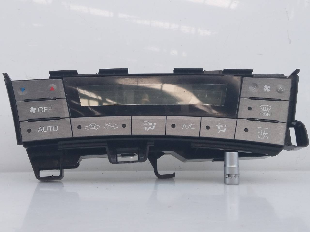 SKODA Prius 3 generation (XW30) (2009-2015) Climate  Control Unit 75D726,E3-B2-13-2 20967999