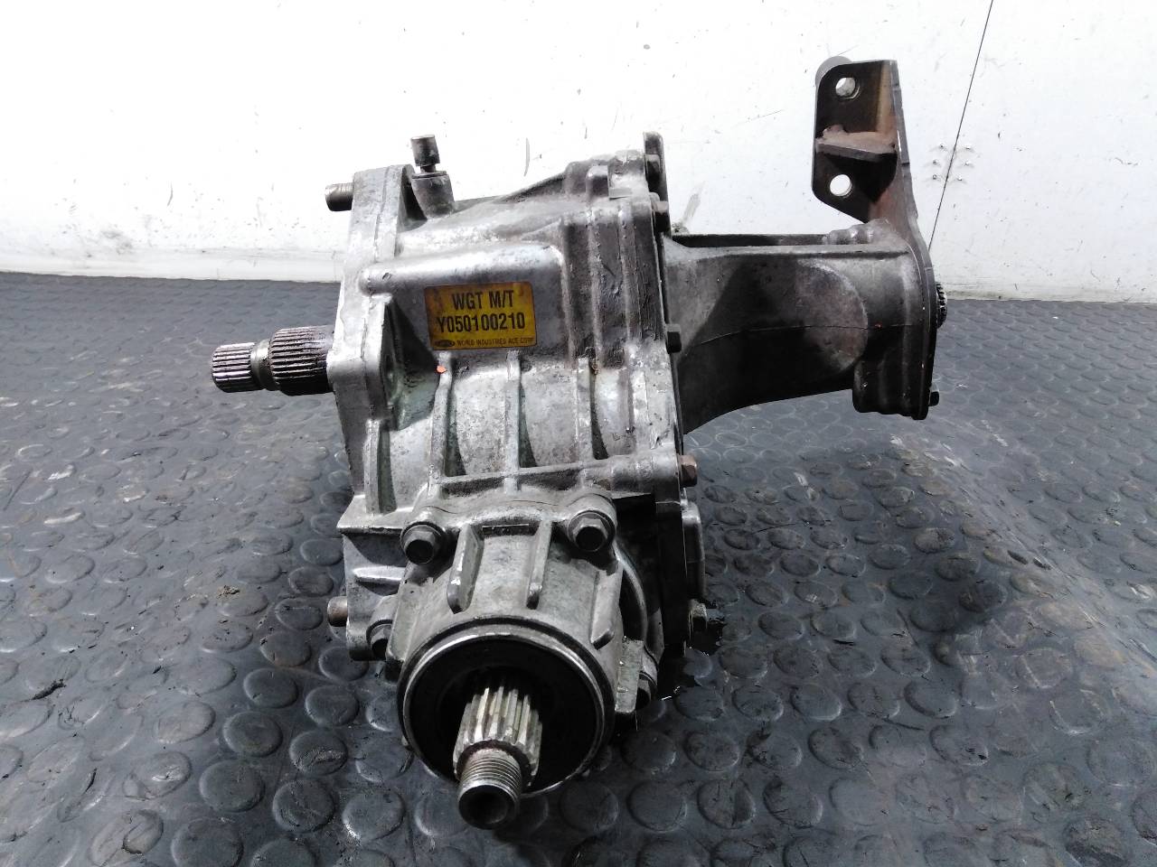 MERCEDES-BENZ Santa Fe SM (2000-2013) Front Transfer Case Y050100210,WGTMT,P1-B5-20 20962106