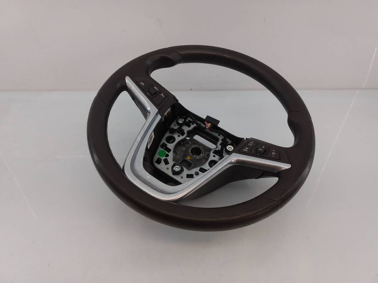 OPEL Insignia A (2008-2016) Steering Wheel 13316548, 609928911C, E2-B6-29-1 18602333