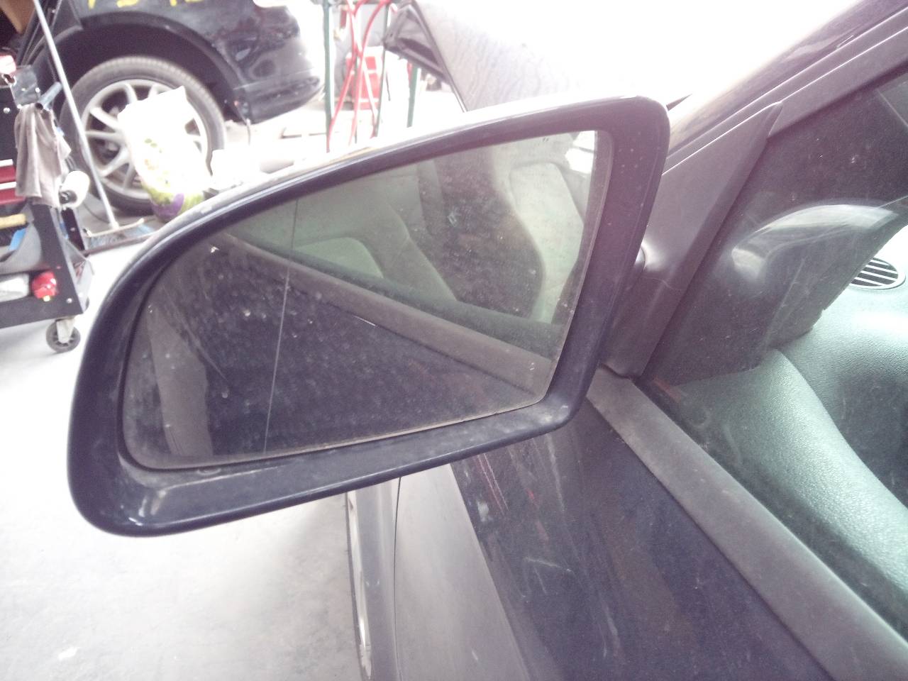 AUDI A2 8Z (1999-2005) Зеркало передней левой двери 21820877