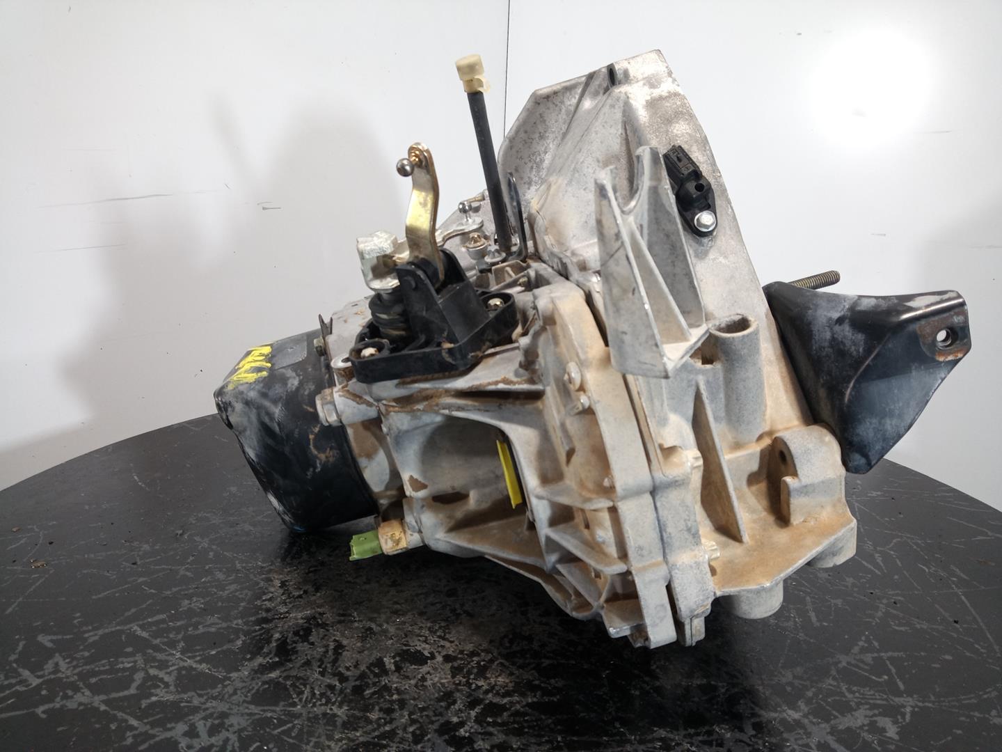 RENAULT Megane 3 generation (2008-2020) Gearbox JR5118,M1-B3-153 23302400