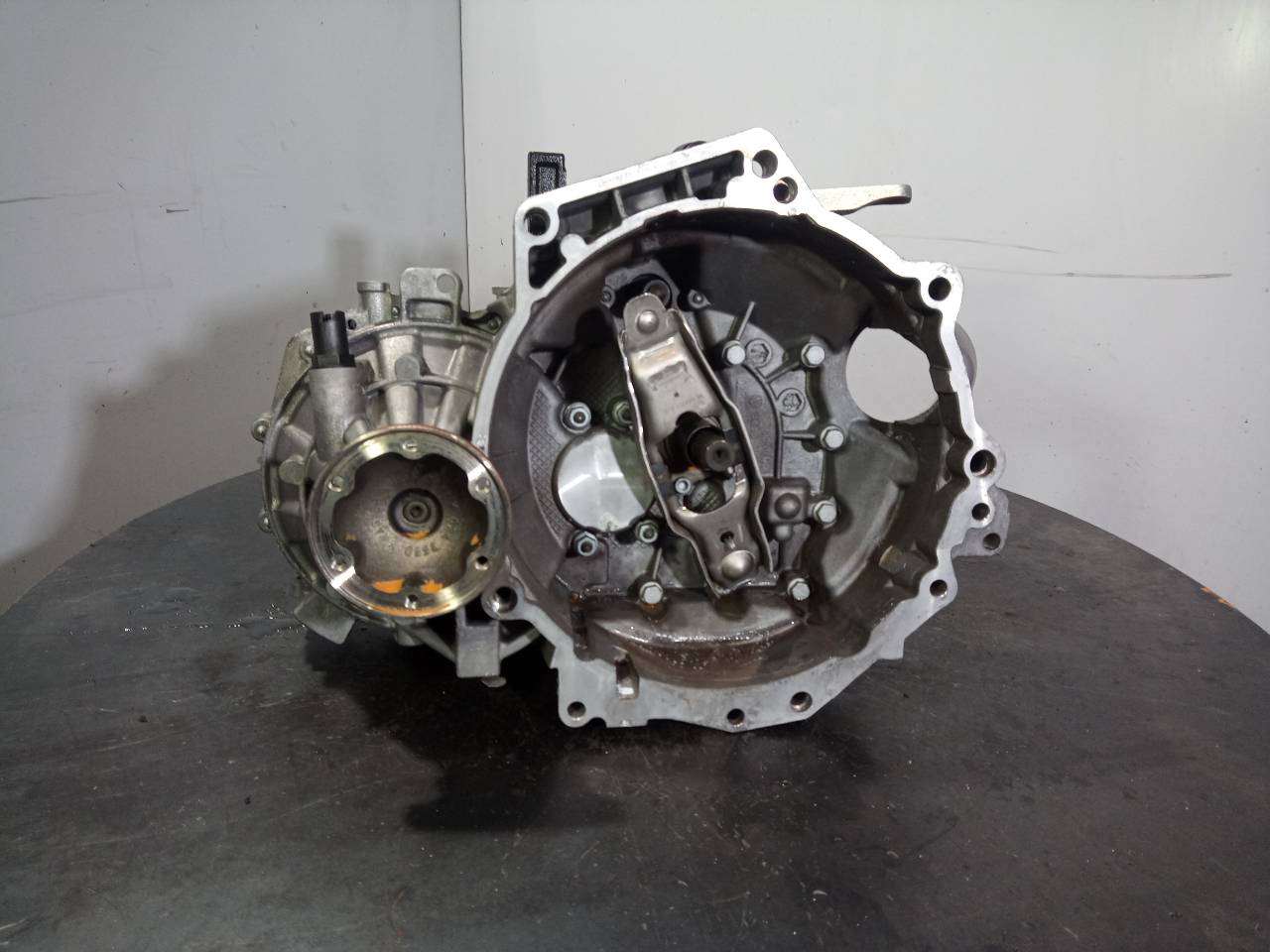 SEAT Toledo 4 generation (2012-2020) Gearbox MZL, M1-A1-31 21800121