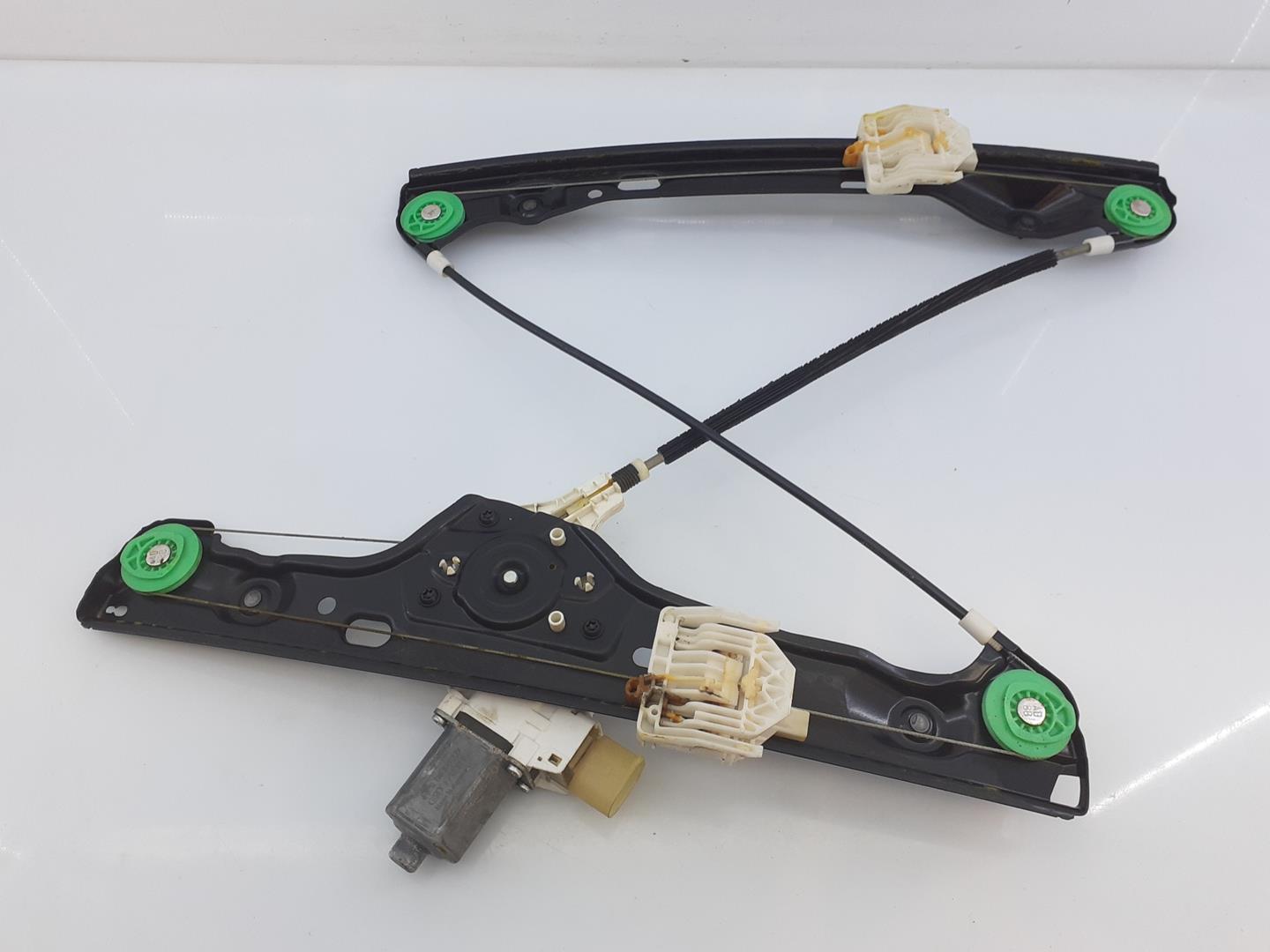 BMW 3 Series E90/E91/E92/E93 (2004-2013) Front Right Door Window Regulator 0130822227, 6927028, E1-A3-8-1 18714178