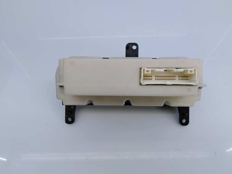 NISSAN Qashqai 1 generation (2007-2014) Climate  Control Unit 27500JD45A, A02000A7706000, E3-B4-22-1 18668439