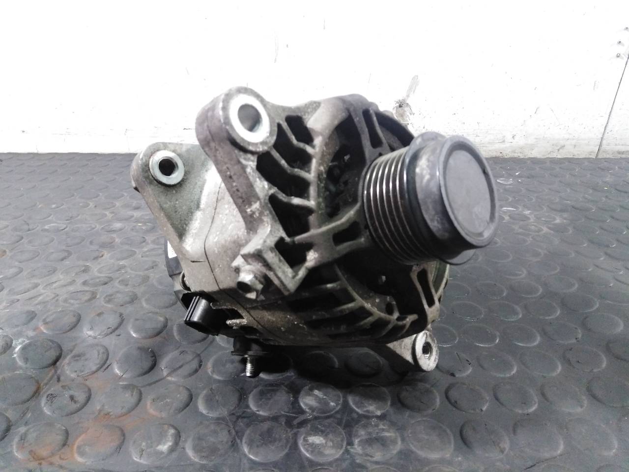 FORD USA Auris 1 generation (2006-2012) Alternator 270600T010,A115IB,P3-A4-14-2 24060921