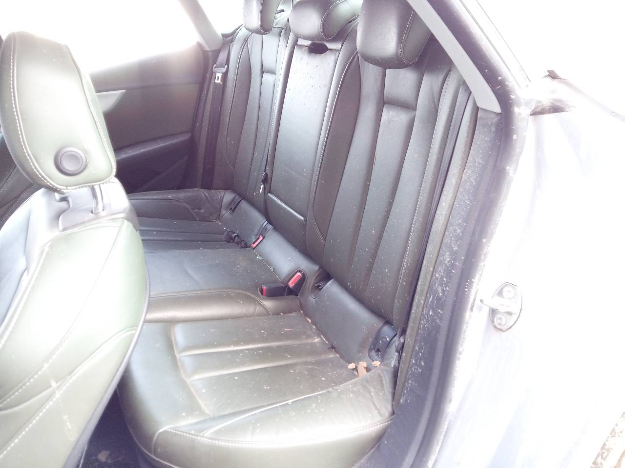 AUDI A5 Sportback F5 (2016-2024) Priekinių dešinių durų langų pakėlimo mygtukai 24077352
