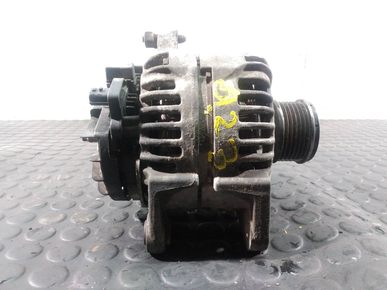 AUDI Clio 2 generation (1998-2013) Alternator 8200660033,0124425071,P3-A4-30-5 18465525