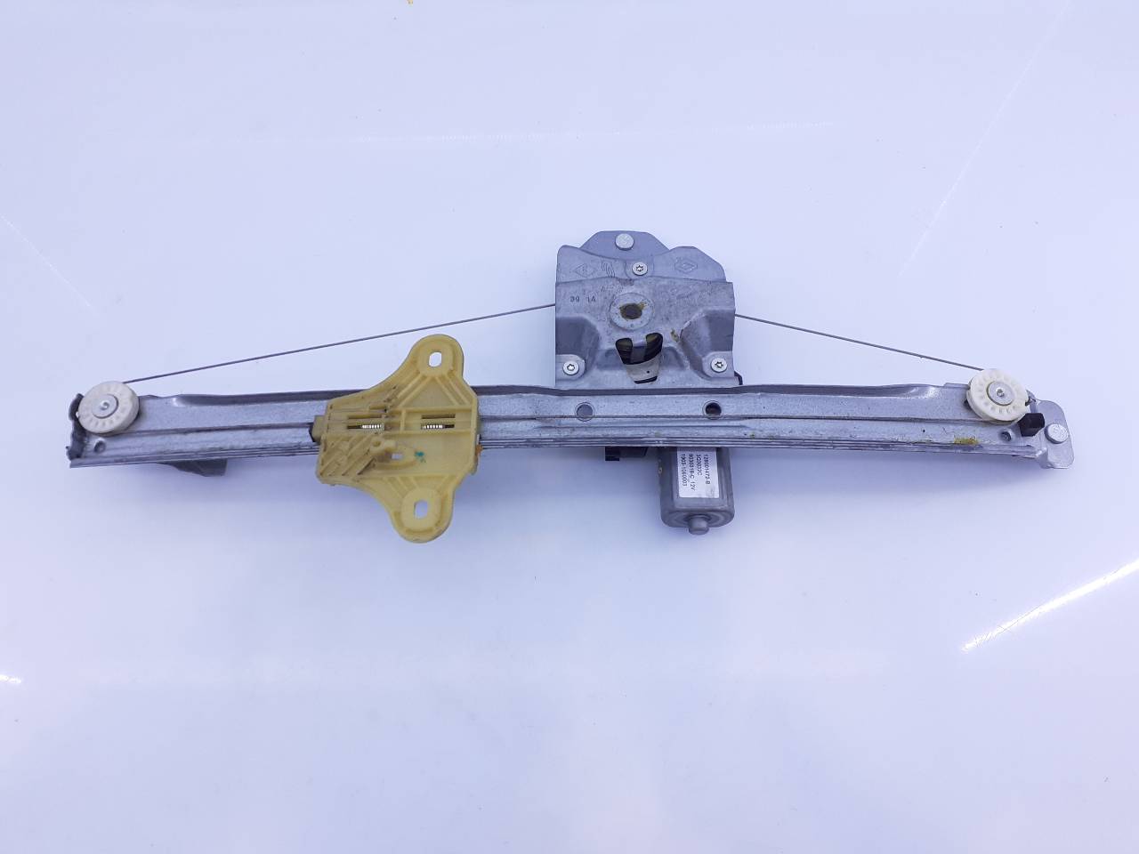 RENAULT Clio 3 generation (2005-2012) Front Left Door Window Regulator 128001472B,E1-A1-12-2 18631720