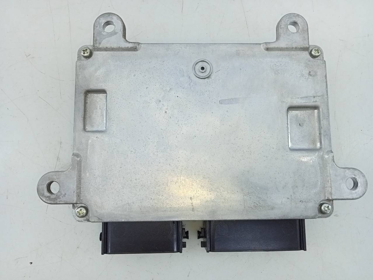 MITSUBISHI Outlander 3 generation (2012-2023) Engine Control Unit ECU 1860C560, E6T79580H, E3-A2-18-4 24516395