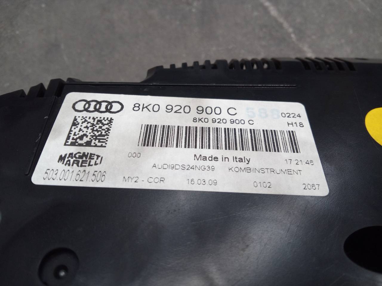 AUDI A4 B8/8K (2011-2016) Скоростомер 8K0920900C 24072314