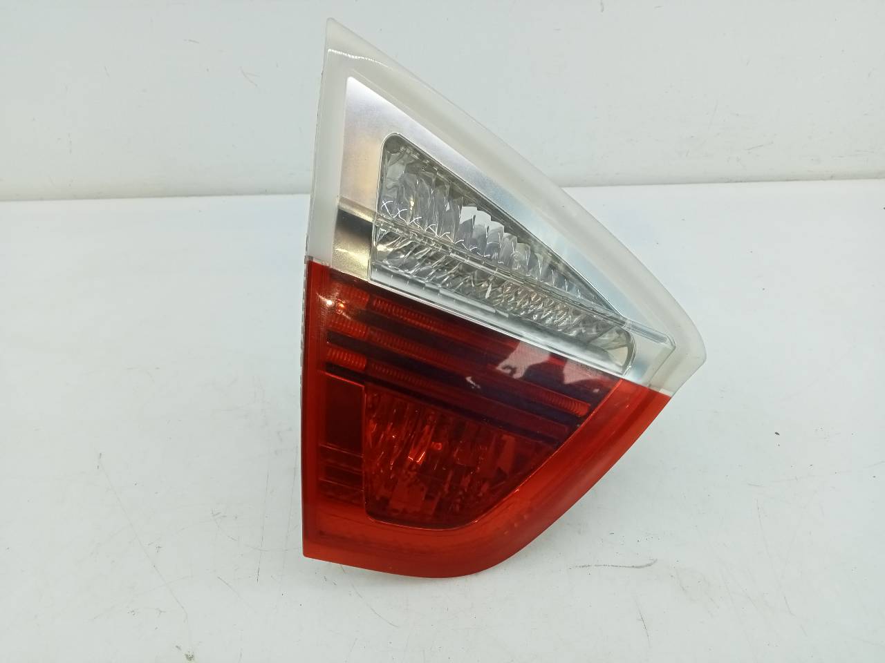 BMW 3 Series E90/E91/E92/E93 (2004-2013) Left Side Tailgate Taillight 6937459,E1-A3-51-1 21829416