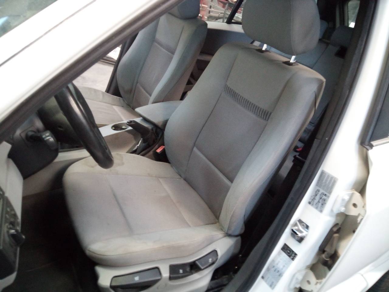 BMW X3 E83 (2003-2010) Rear Right Door Window Control Switch 24516348