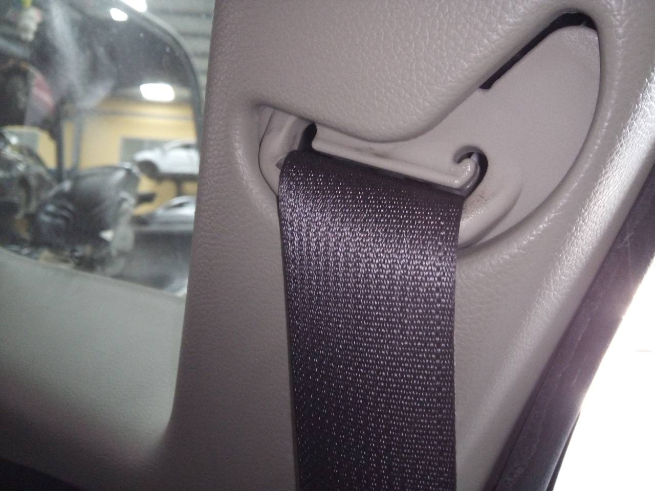 KIA Carens 3 generation (RP) (2013-2019) Rear Left Seatbelt 21802536