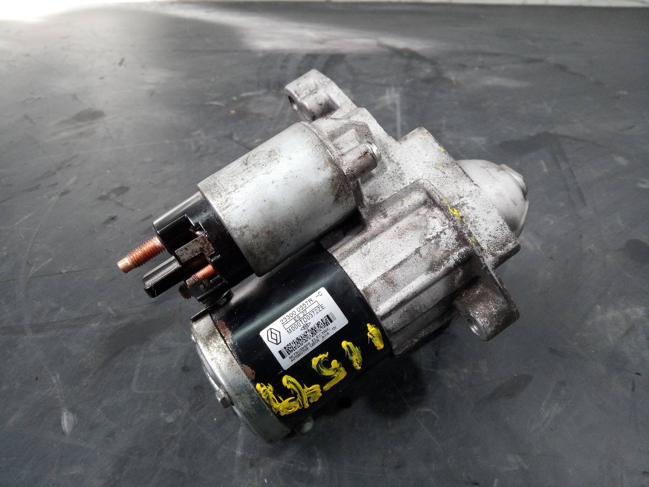 DACIA Sandero 2 generation (2013-2020) Starter Motor 233000557R, P3-A7-29-3 21825946