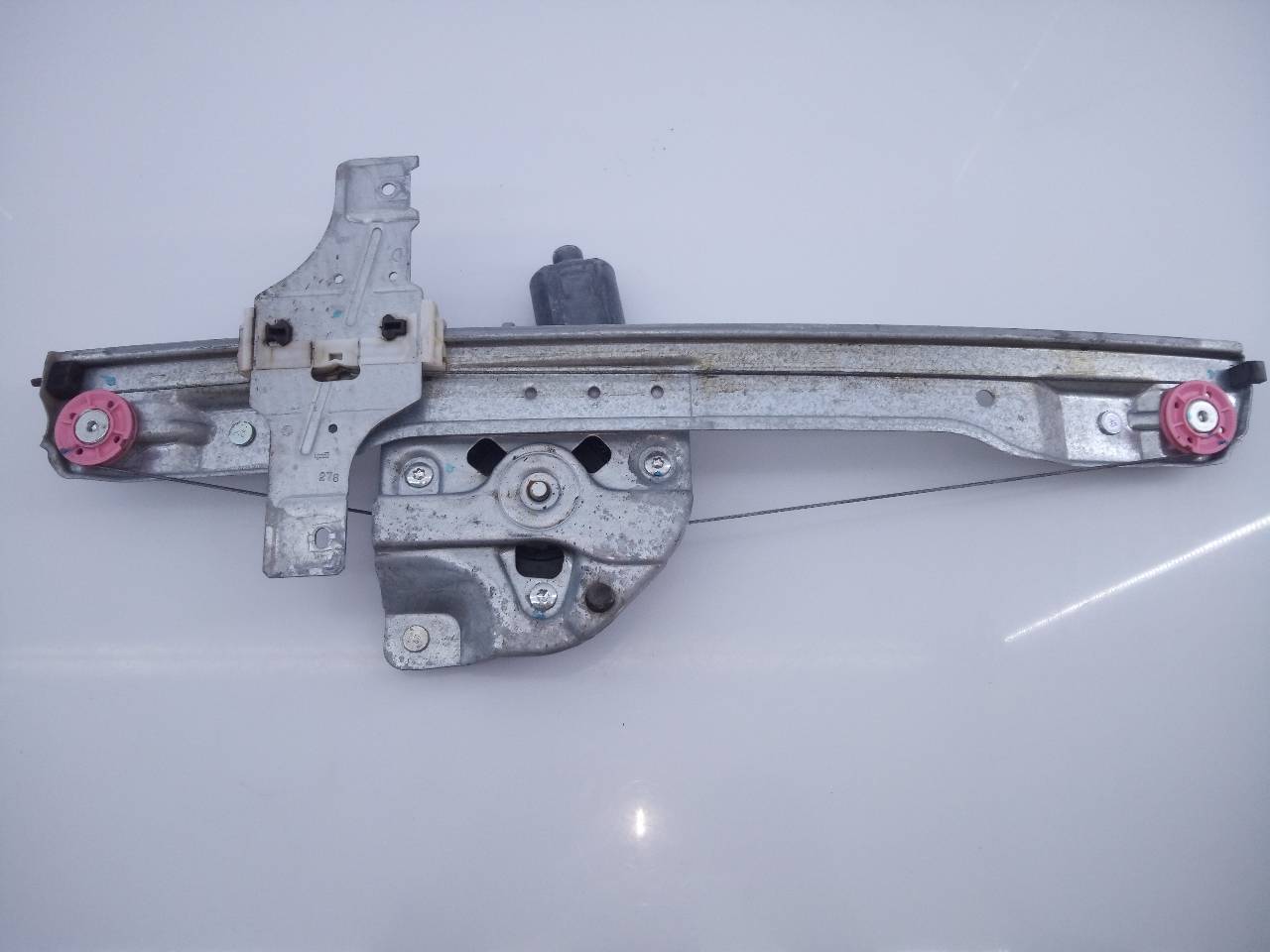 PEUGEOT 208 Peugeot 208 (2012-2015) Стеклоподъемник передней правой двери 9674254380, 9673154380, E1-A4-5-1 21793373