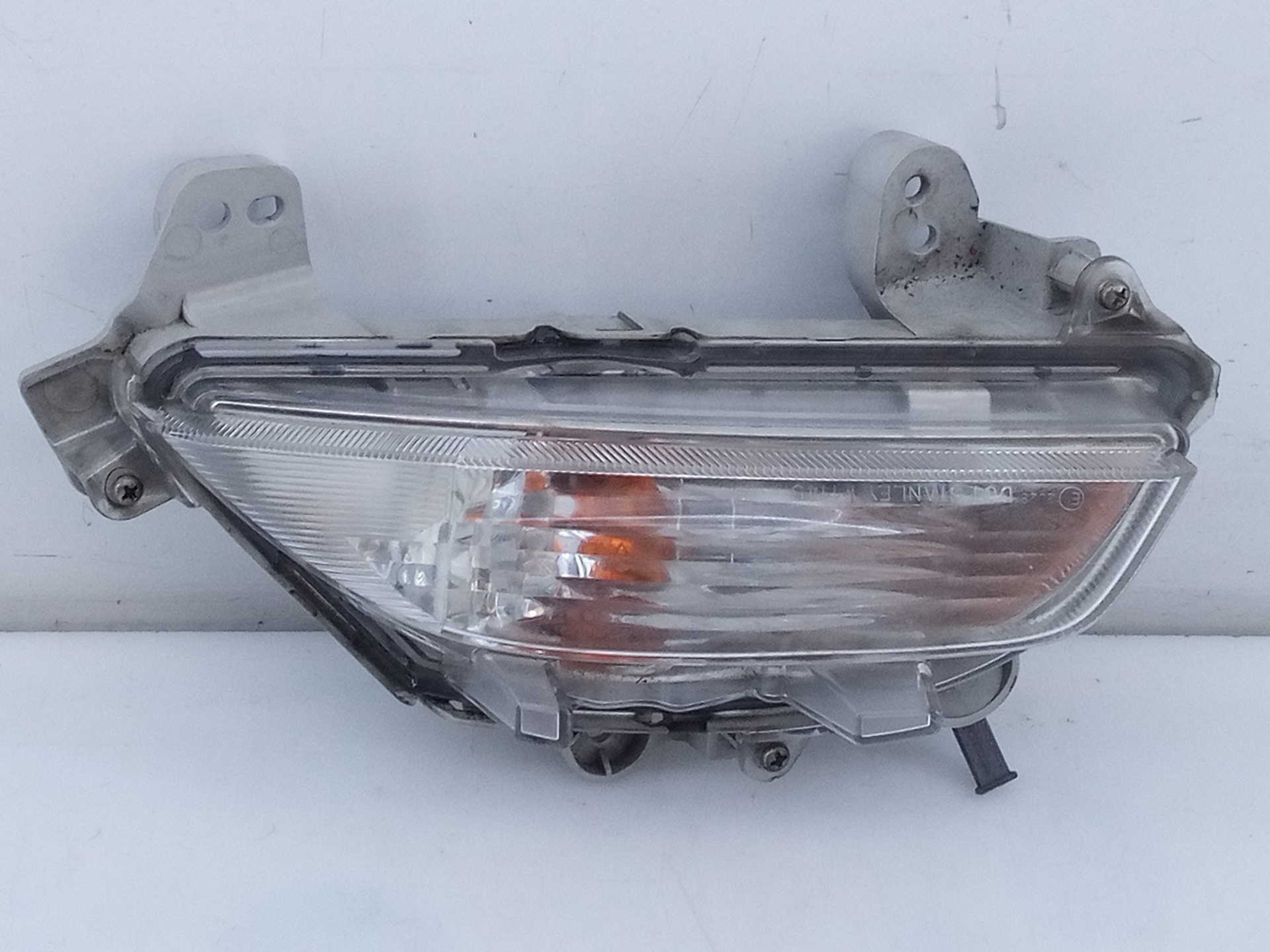 MAZDA 3 BK (2003-2009) Front left turn light K2442, E3-B5-23-1 23299356