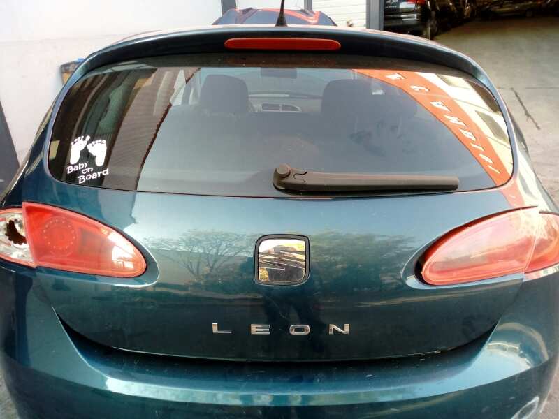 SEAT Leon 2 generation (2005-2012) Крышка багажника 1P0827024 18485337