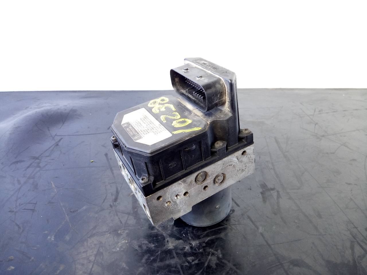 FORD Corolla Verso 1 generation (2001-2009) ABS Pump 895410F010, 0265225284, P3-B8-27-3 20957525