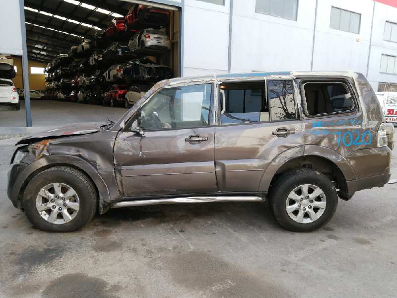 MITSUBISHI Pajero 4 generation (2006-2023) Полуось передняя правая P1-A6-41 18542857