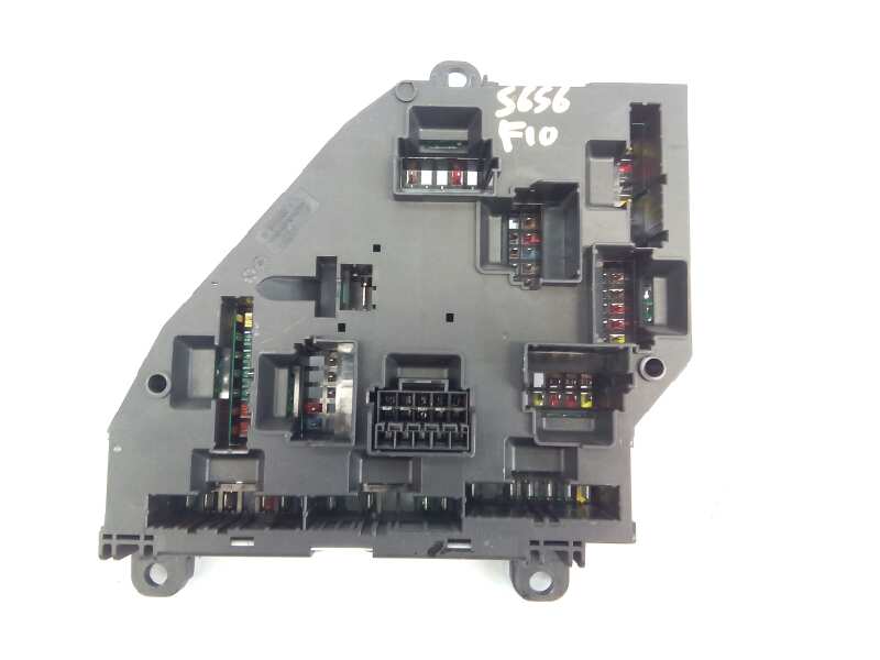 BMW 5 Series F10/F11 (2009-2017) Fuse Box 921085802,11071000183595,E3-A2-30-1 18438530