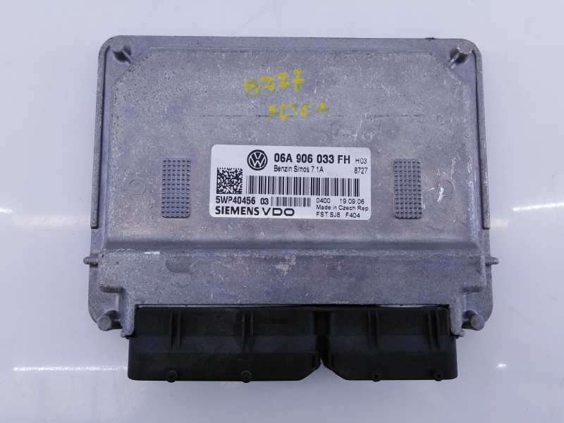 SEAT Toledo 3 generation (2004-2010) Engine Control Unit ECU 06A906033FH,5WP4045603,E2-A1-44-7 18675885