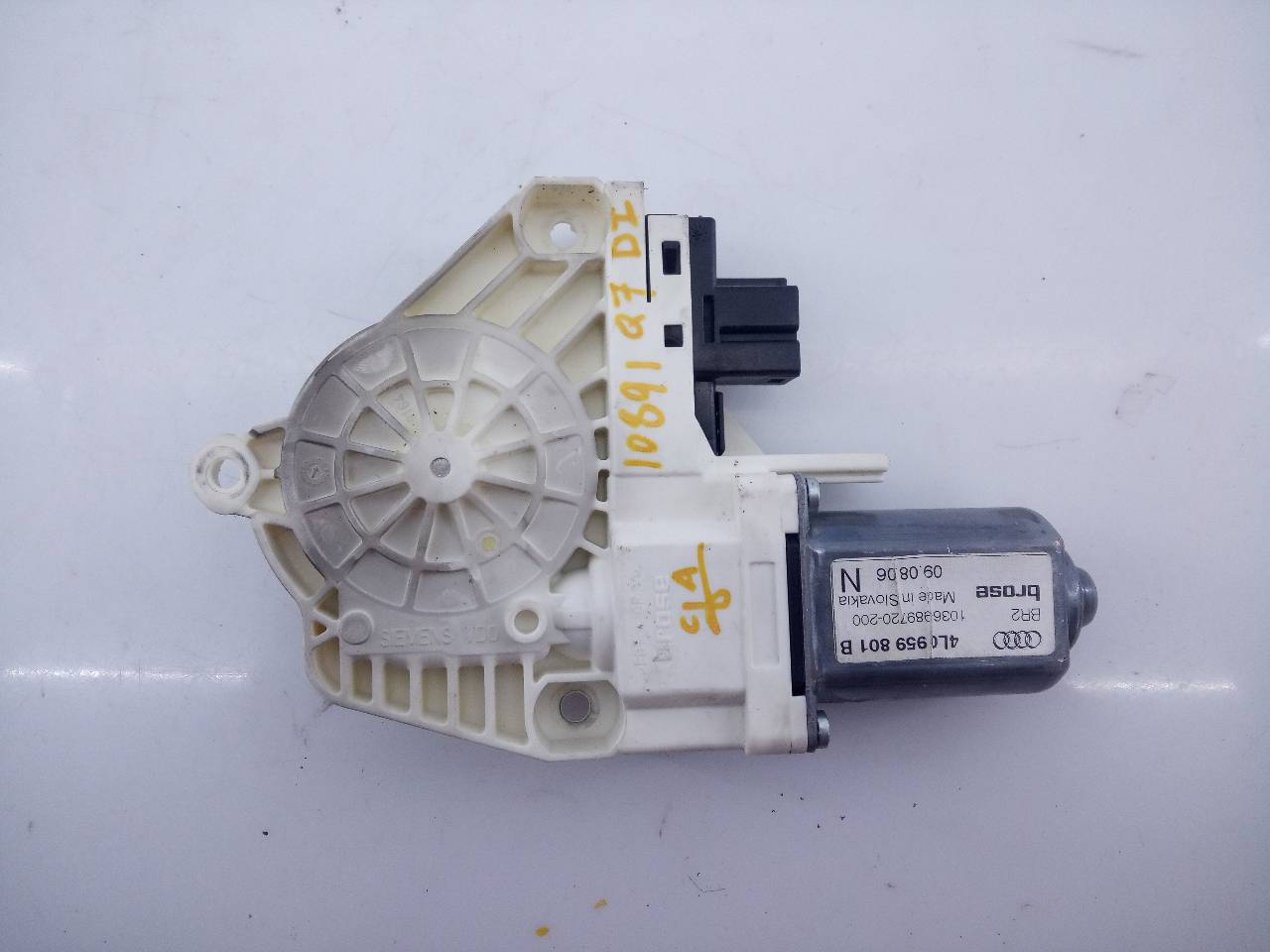 CHEVROLET Q7 4L (2005-2015) Front Left Door Window Regulator Motor 4L0959801B,E1-B6-38-2 20963454