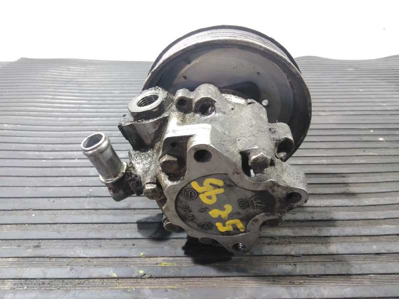 DODGE A6 C6/4F (2004-2011) Vairo stiprintuvo siurblys 4F0145155, P3-B4-23-1 18413782