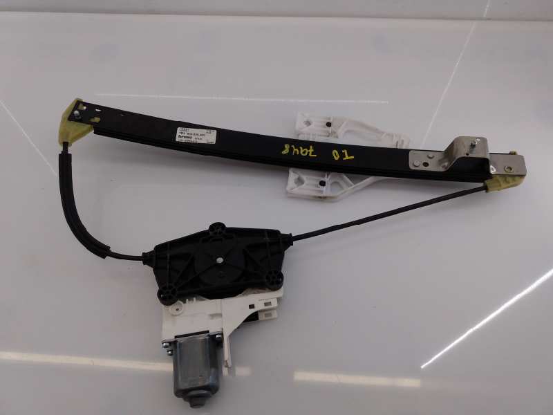 AUDI Q3 8U (2011-2020) Стеклоподъемник задней правой двери 8U0839462, E1-B6-4-2 18638399