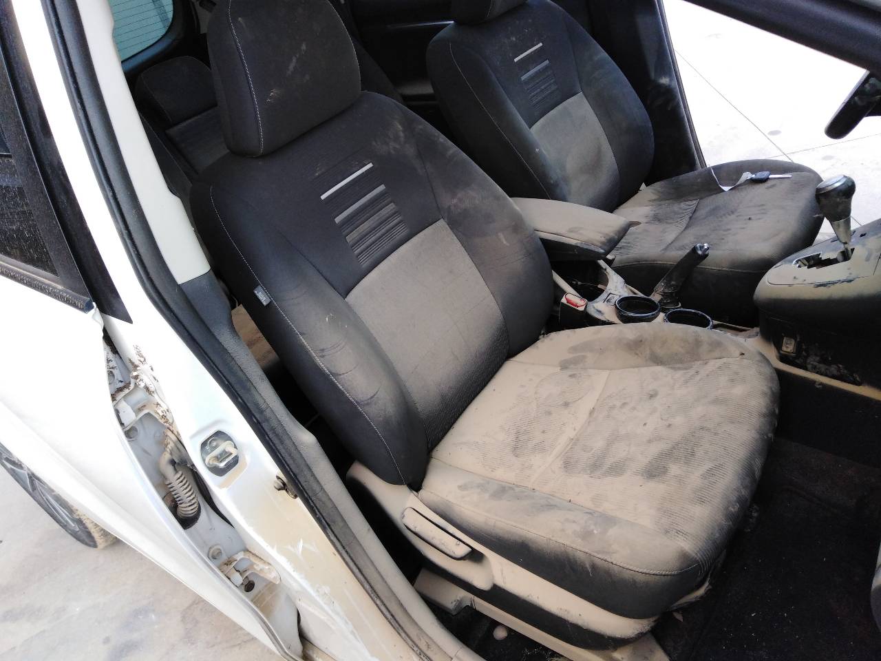 TOYOTA Verso 1 generation (2009-2015) Priekinis dešinys pusašis 434100F031 21825319