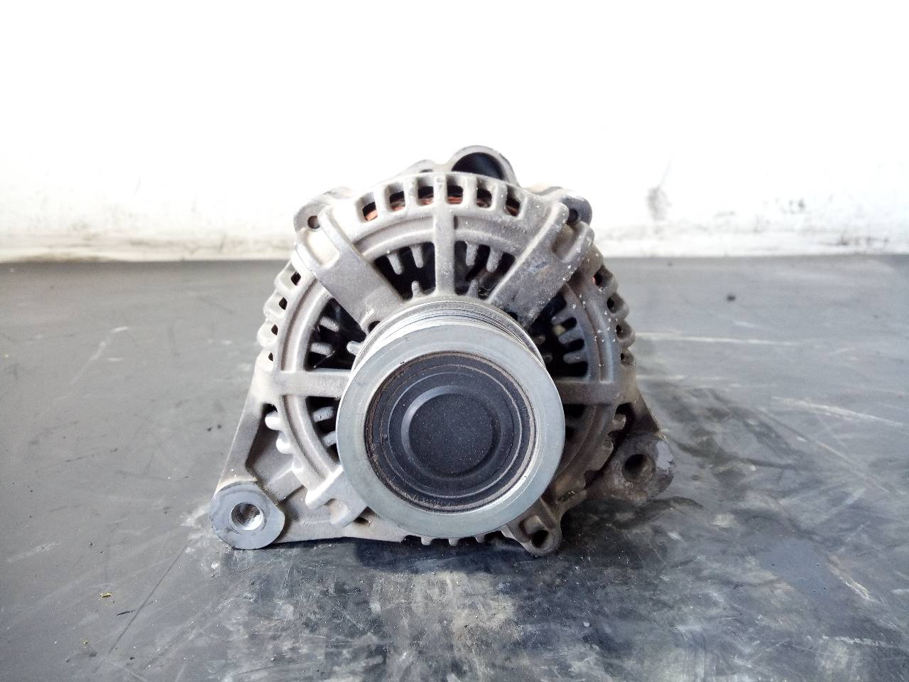 LANCIA Tucson 1 generation (2004-2010) Alternator 3730027012,P3-B5-2-2 23292087