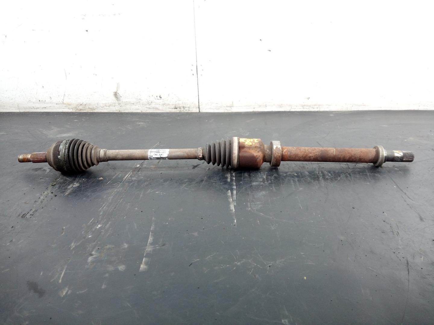 RENAULT Clio 3 generation (2005-2012) Front Right Driveshaft 391008239R, P1-A6-23 23301754