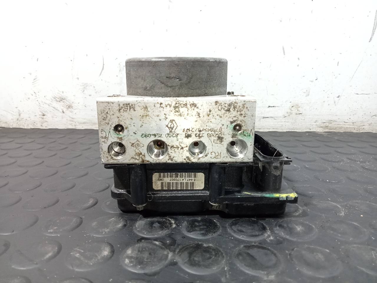 DACIA Logan 1 generation (2004-2012) ABS Pump 0265232110,P3-A8-24-4,8200756092 18773468