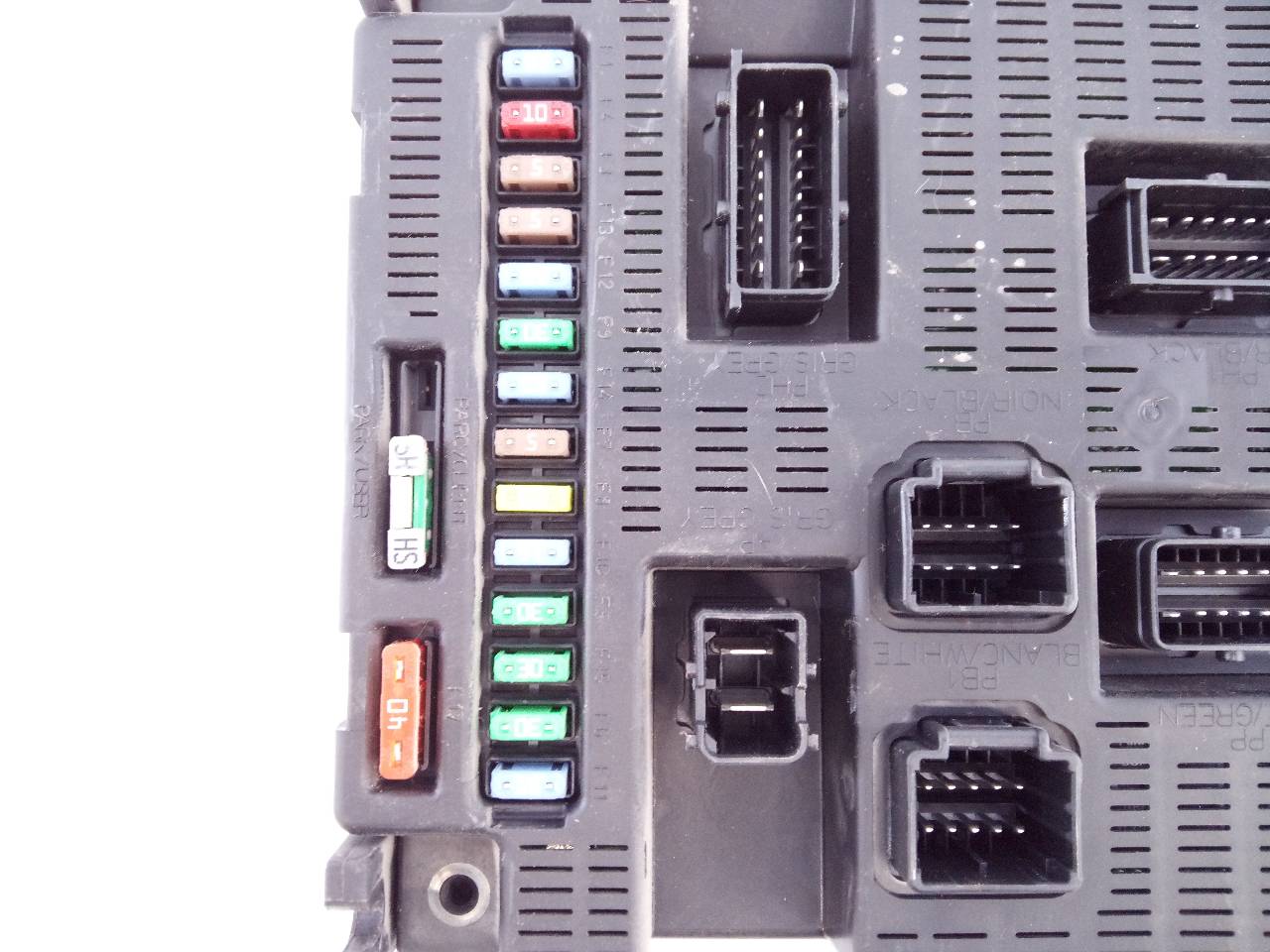 PEUGEOT 407 1 generation (2004-2010) Fuse Box 9659285680+,E3-B2-35-1 26272866