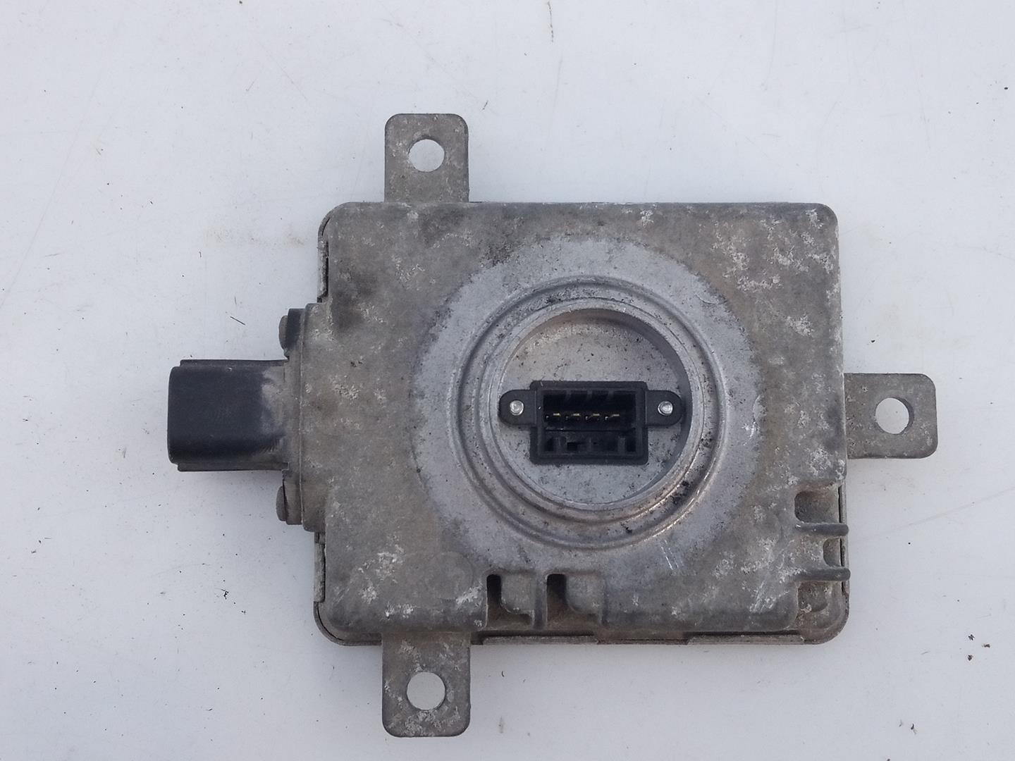 FORD Mondeo 3 generation (2000-2007) Xenon Light Control Unit W3T159717821, E3-B3-25-1 23297551