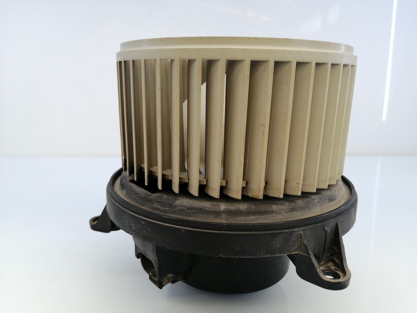 CHEVROLET Pathfinder R51 (2004-2014) Heater Blower Fan 5NEH19805AL, E3-B4-4-4 18720288