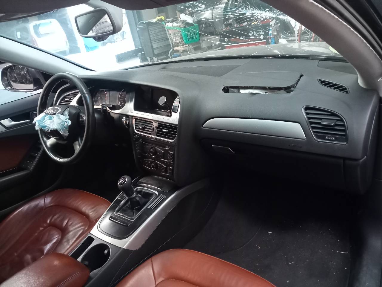 AUDI A4 B8/8K (2011-2016) Bagklaps bagklaplås 4F5827505D,E1-B6-31-2 24095144