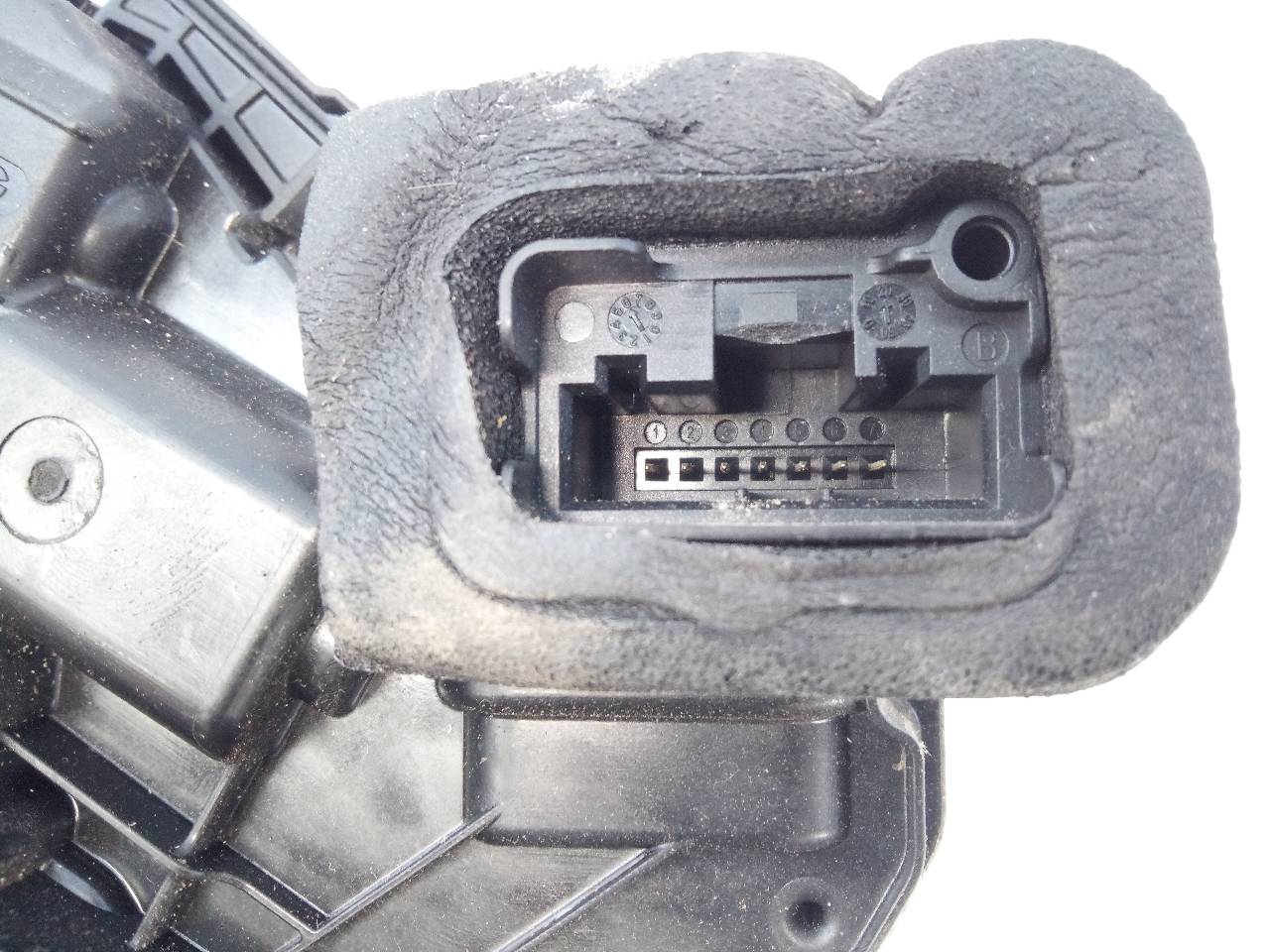 SEAT Toledo 4 generation (2012-2020) Front Right Door Lock 16J5E1837016A, E1-B6-44-2 21821775