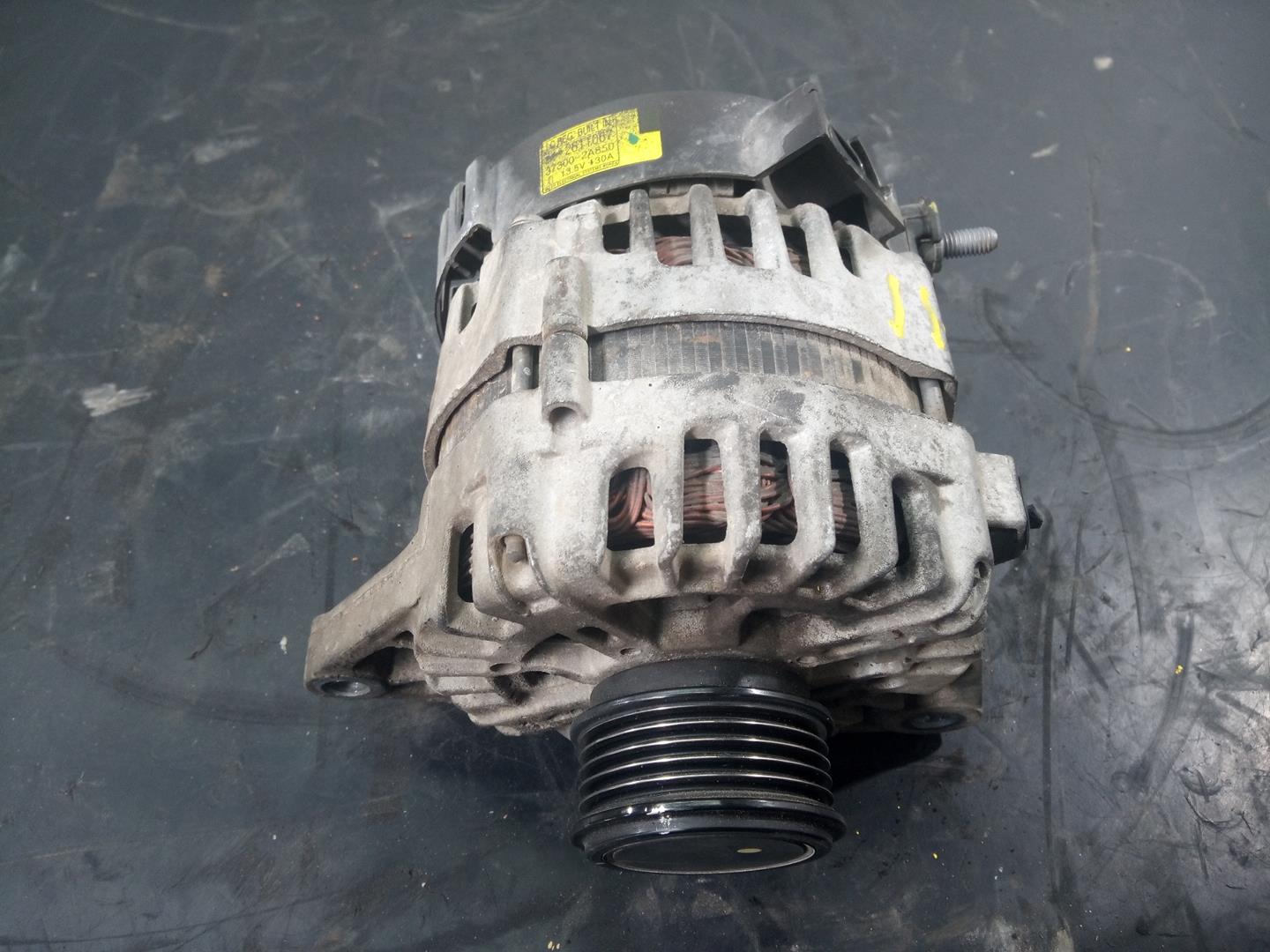 KIA Cee'd 2 generation (2012-2018) Alternator 373002A850, 2611067, P3-B6-7-4 20382882