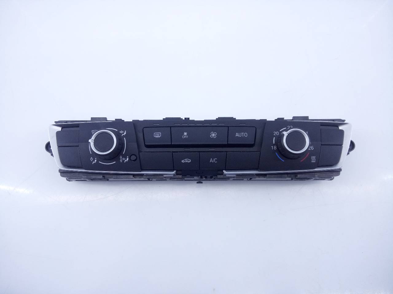 CITROËN 1 Series F20/F21 (2011-2020) Klimato kontrolės (klimos) valdymas 938404601,E3-A2-29-2 18757990