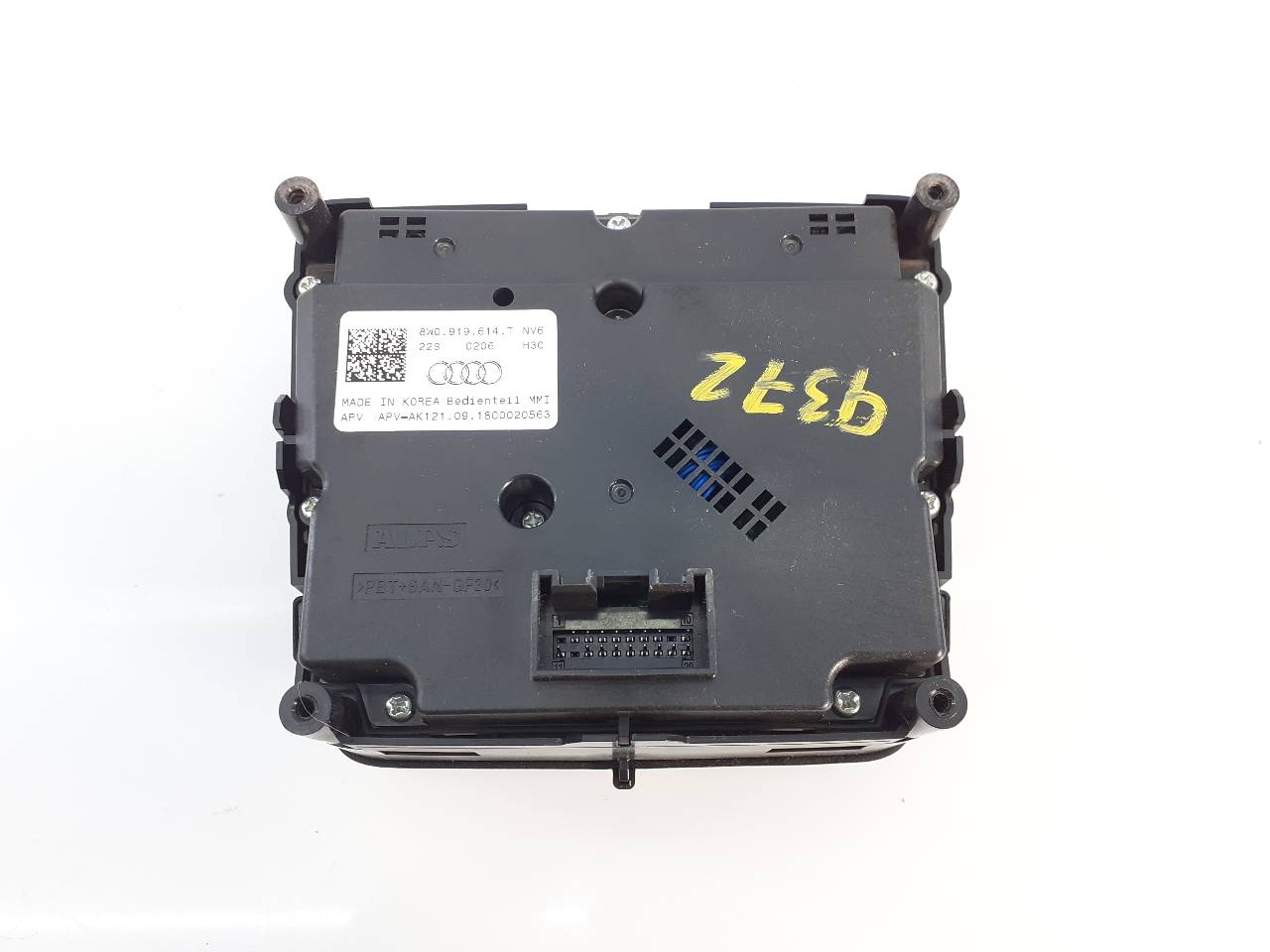 AUDI A4 B9/8W (2015-2024) Music Player With GPS 8W1919605, 8W0919614T, E2-A1-35-1 18747727