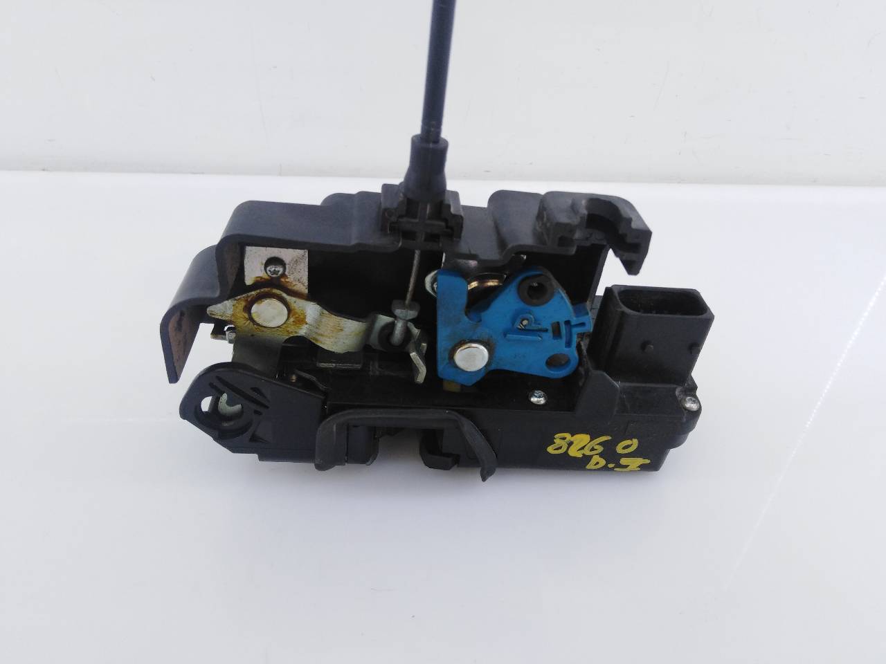 OPEL Antara 1 generation (2006-2015) Front Left Door Lock A046818,E2-B6-10-1 18667354