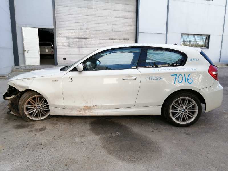 BMW 1 Series E81/E82/E87/E88 (2004-2013) Решетка радиатора 71286149,P2-A2-34 18539206